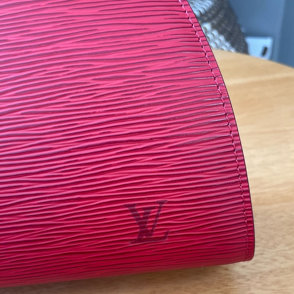 LOUIS VUITTON DAUPHINE IN EPI RED SP0968 - Picture 7 of 11